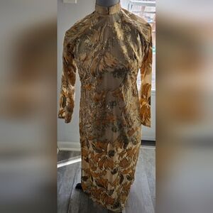 Vietnamese Ao Dai Dress: Silk Traditional